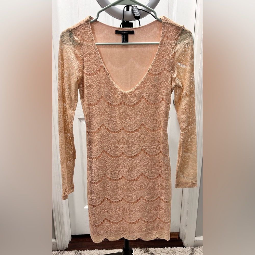 Lace Long Sleeve Dress in Peach